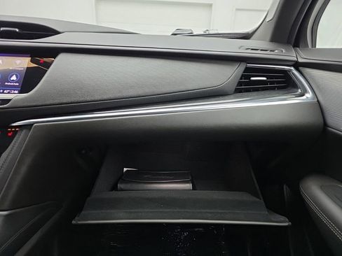 Used 2022 Cadillac XT5 Premium Luxury AWD/4WD image 42