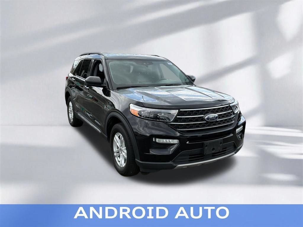 Used 2023 Ford Explorer XLT w/ Equipment Group 202A AWD/4WD image 10