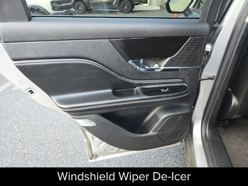 Certified 2022 Lincoln Corsair AWD w/ Premium Package image 31