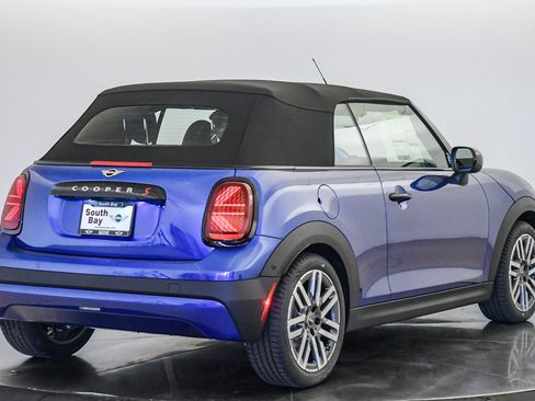 New 2026 MINI Cooper S FWD image 5
