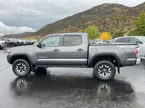 Used 2023 Toyota Tacoma TRD Off-Road image 4