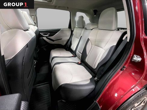 Used 2023 Subaru Forester Premium AWD/4WD image 21
