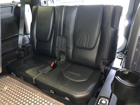 Used 2020 Land Rover Defender 110 S image 46