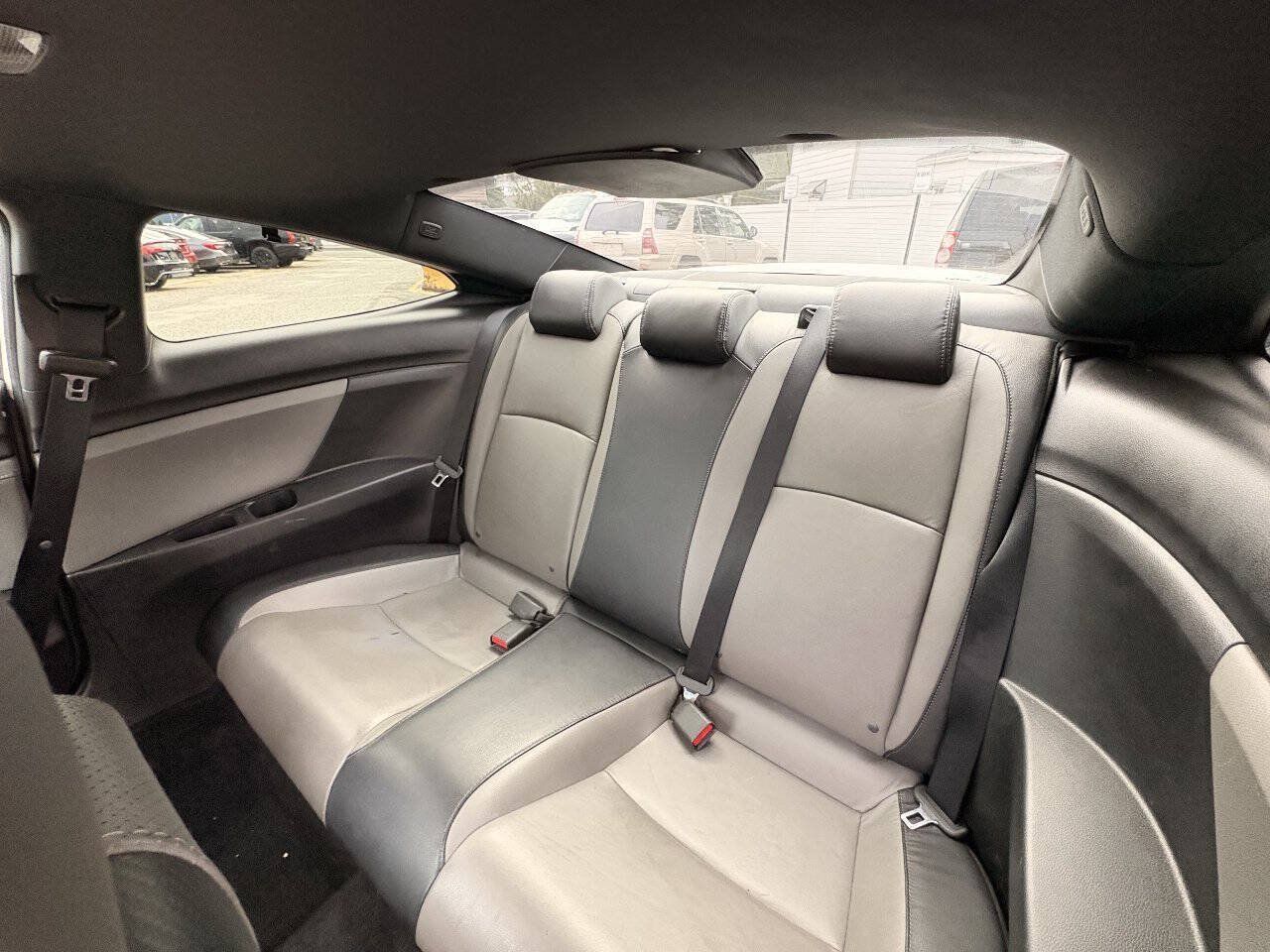 Used 2016 Honda Civic Touring image 17