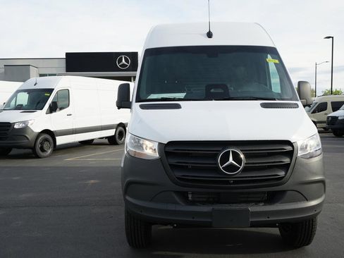 New 2026 Mercedes-Benz Sprinter 144 Cargo image 2