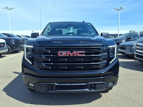 Used 2026 GMC Sierra 1500 Elevation AWD/4WD image 2