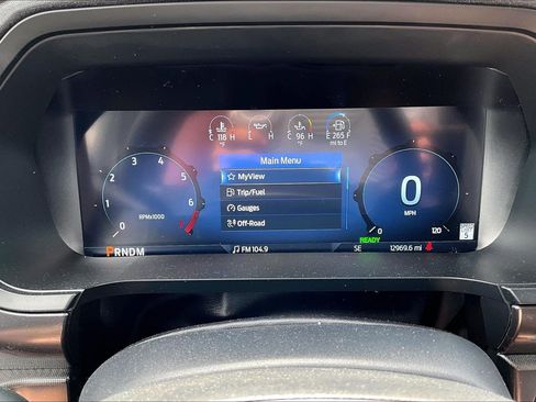 Used 2025 Ford F150 Lariat AWD/4WD image 24