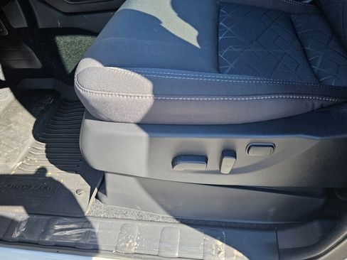 New 2026 Nissan Frontier SV w/ All-Weather Content Package image 12