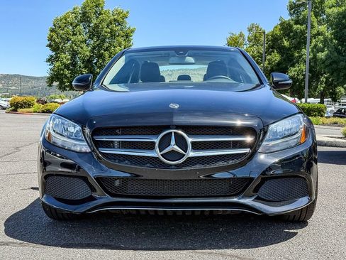 Used 2018 Mercedes-Benz C 300 Sedan image 4