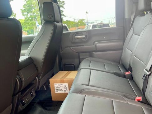 New 2025 Chevrolet Silverado 3500 W/T w/ WT Convenience Package AWD/4WD image 17