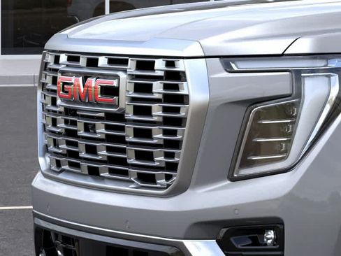 New 2026 GMC Yukon Denali w/ Advanced Technology Package RWD image 13