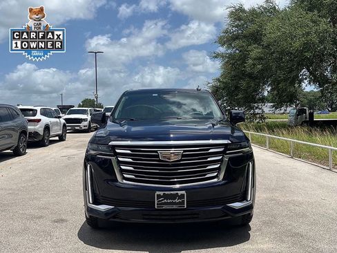 Used 2024 Cadillac Escalade ESV Premium Luxury Platinum AWD/4WD image 2