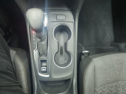 Used 2024 Chevrolet Equinox LT FWD image 12
