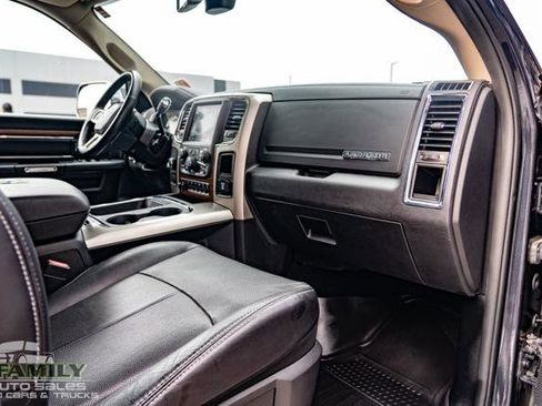 Used 2018 RAM 3500 Laramie image 24