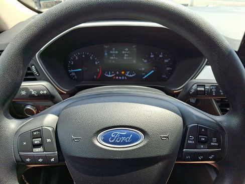 Used 2020 Ford Escape SE AWD/4WD image 19