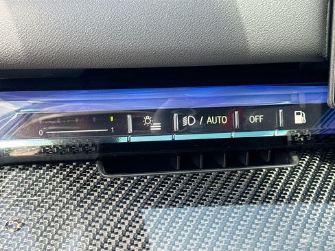 New 2027 BMW M5 w/ Carbon Package AWD/4WD image 35