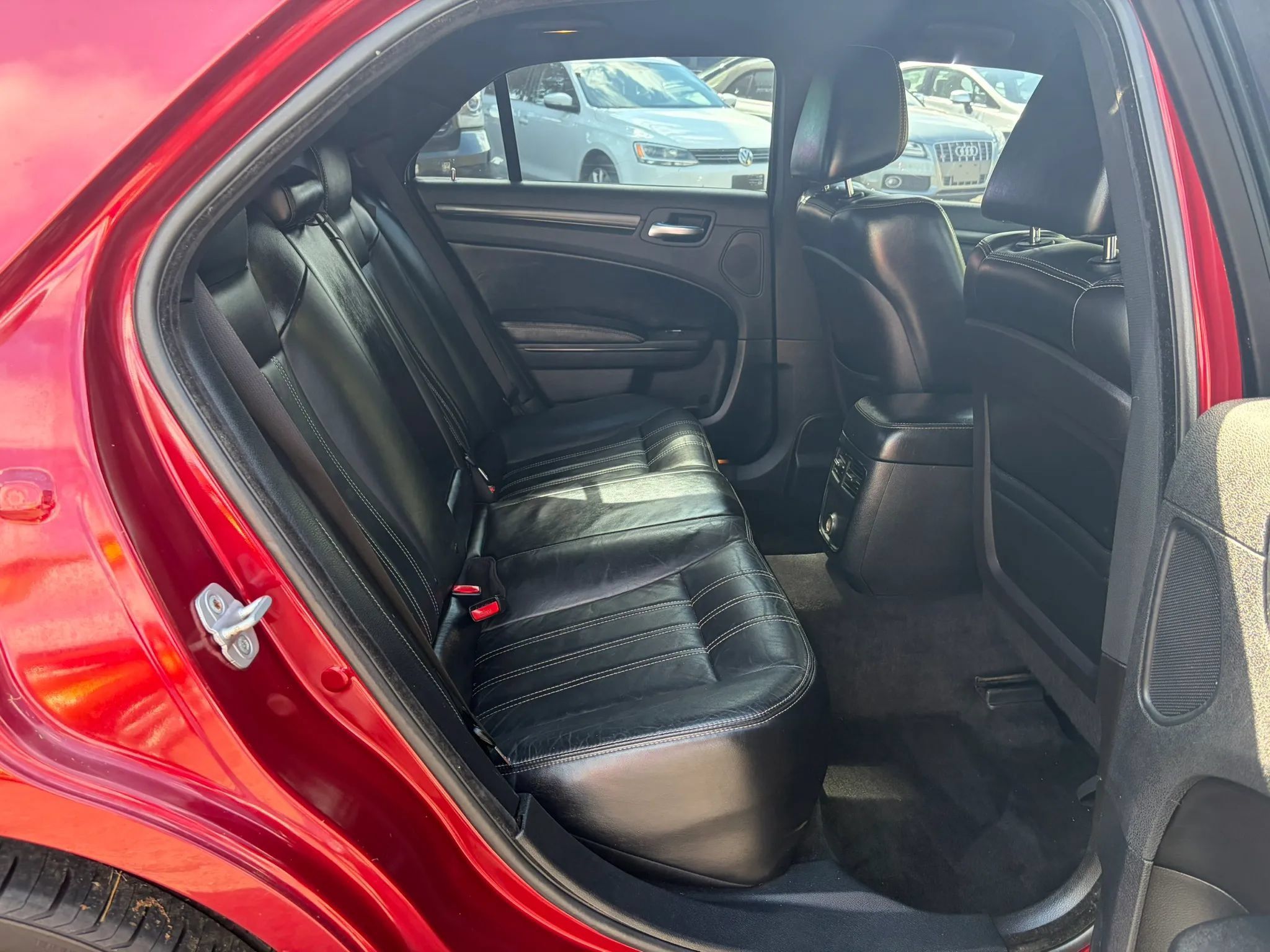 Used 2012 Chrysler 300 S RWD image 15