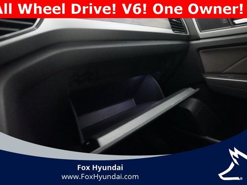 Used 2022 Volkswagen Atlas Cross Sport SE image 28