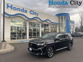 Certified 2023 Honda Pilot Elite 360° Tour