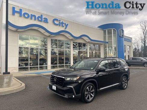 Certified 2023 Honda Pilot Elite image 1