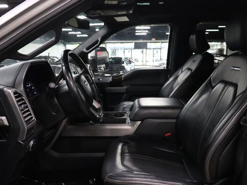 Used 2017 Ford F250 Platinum w/ Platinum Ultimate Package image 9