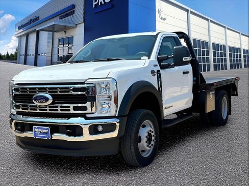 New 2024 Ford F450 XL image 29