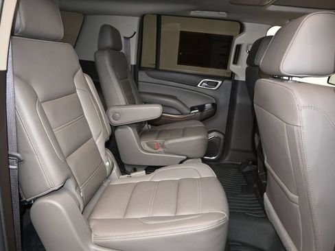 Used 2019 GMC Yukon XL Denali w/ Denali Ultimate Package RWD image 17