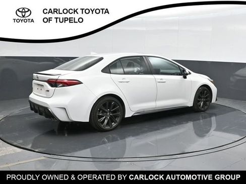 Used 2024 Toyota Corolla XSE image 3