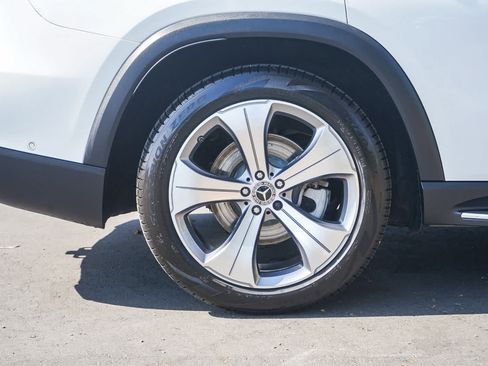 Used 2022 Mercedes-Benz GLS 450 4MATIC image 8