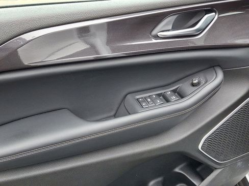 Certified 2022 Jeep Grand Cherokee L Laredo w/ Luxury Tech Group I image 12