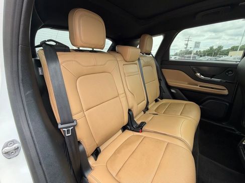 Used 2021 Lincoln Corsair Reserve w/ Equipment Group 201A FWD image 23