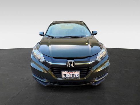 Used 2016 Honda HR-V LX image 6