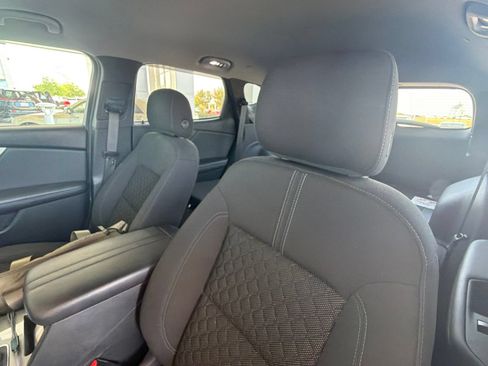 Used 2021 Chevrolet Blazer LT FWD image 20