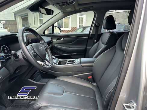 Used 2023 Hyundai Santa Fe Limited w/ Cargo Package image 16