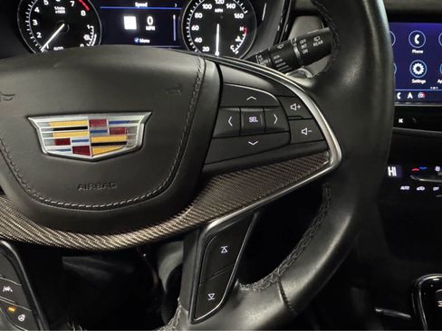 Used 2024 Cadillac XT5 Premium Luxury w/ Platinum Package image 22