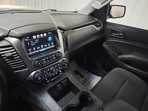 Used 2019 Chevrolet Tahoe LS AWD/4WD image 26