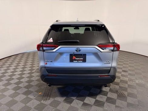 Used 2024 Toyota RAV4 LE AWD/4WD image 10
