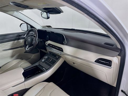 Used 2020 Hyundai Palisade Limited image 32
