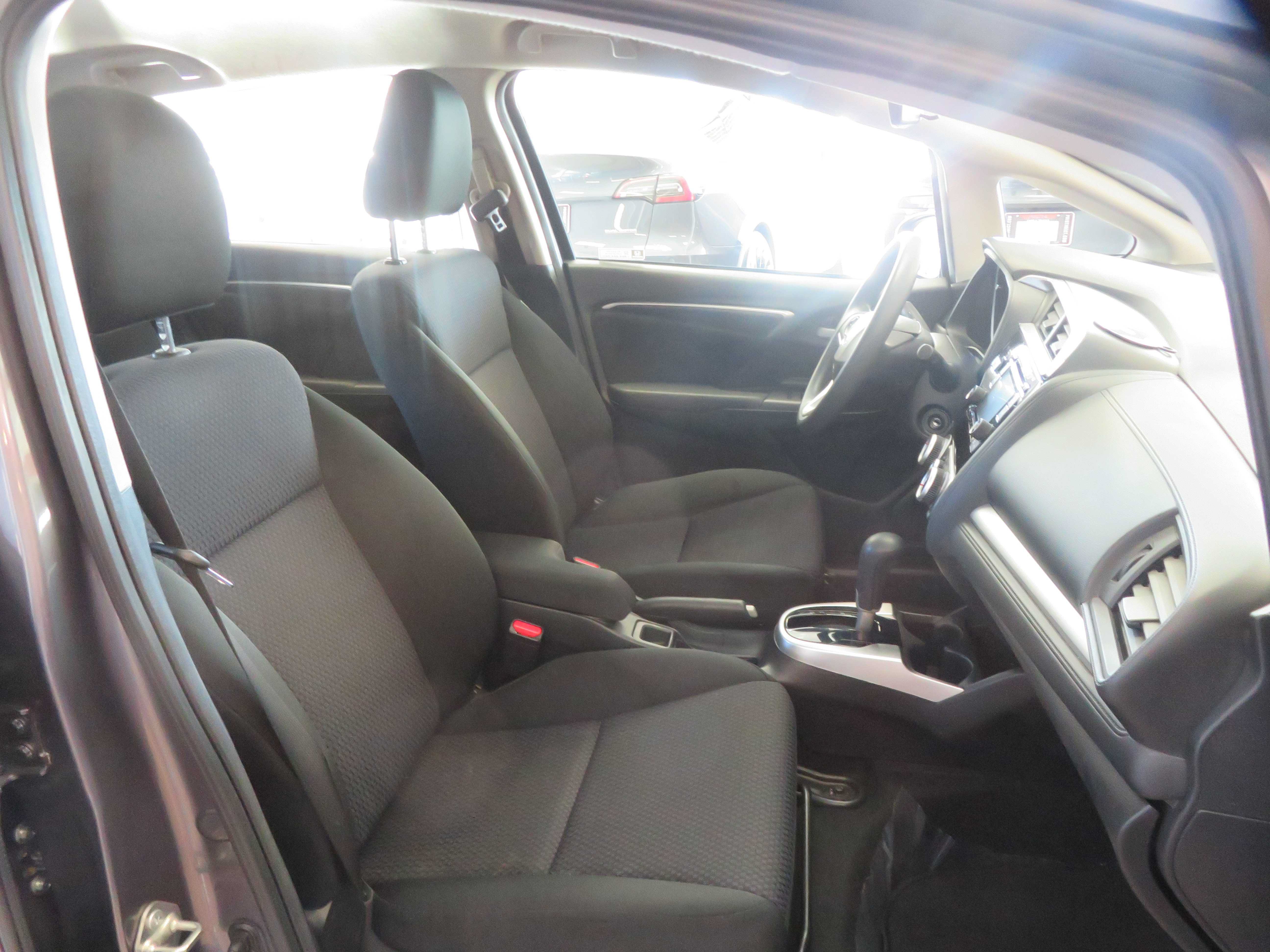 Used 2019 Honda Fit LX image 25