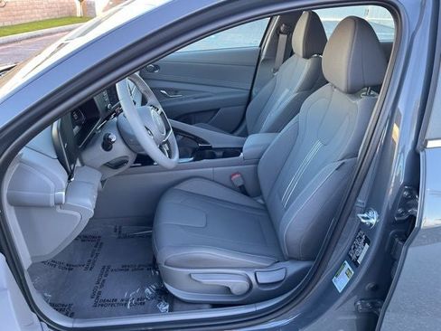 New 2026 Hyundai Elantra SEL Sport Premium image 15
