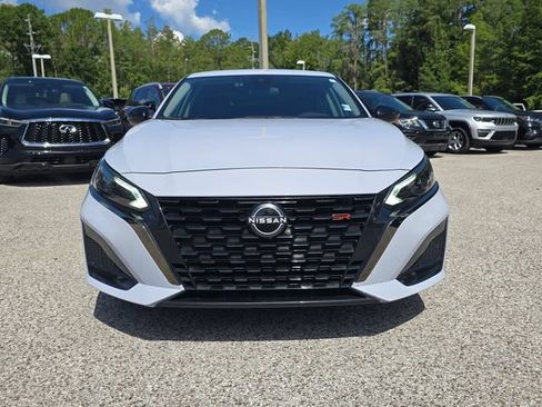 Certified 2024 Nissan Altima 2.5 SR FWD image 3