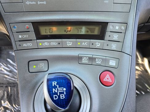 Used 2013 Toyota Prius Three FWD image 24