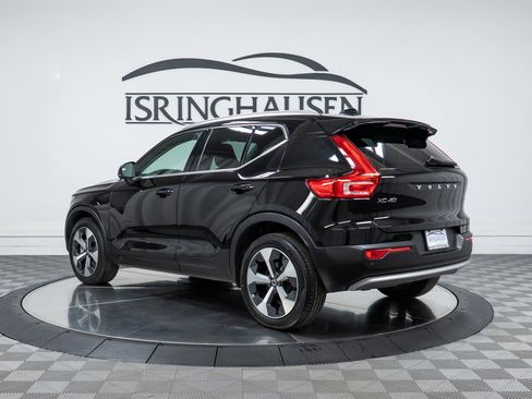 Used 2023 Volvo XC40 B5 Plus w/ Protection Package Premier image 7