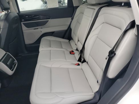 New 2026 Lincoln Nautilus Premier image 29