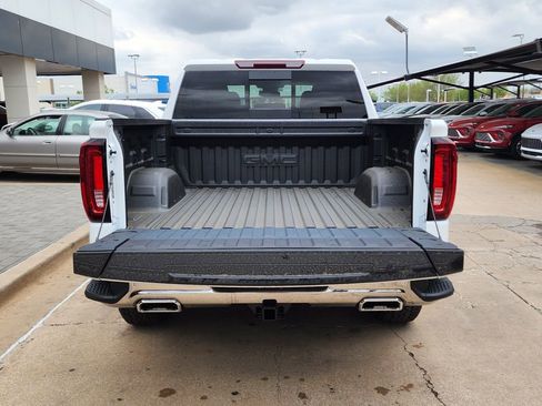 New 2026 GMC Sierra 1500 SLT w/ SLT Premium Plus Package image 47