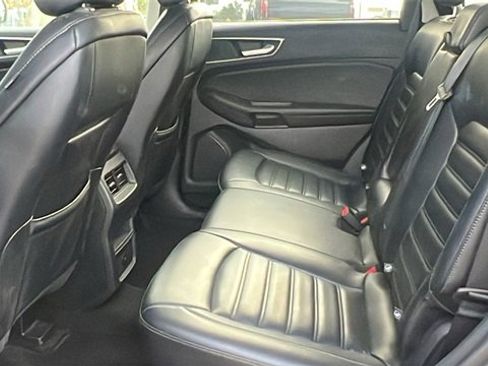 Certified 2024 Ford Edge SEL image 19