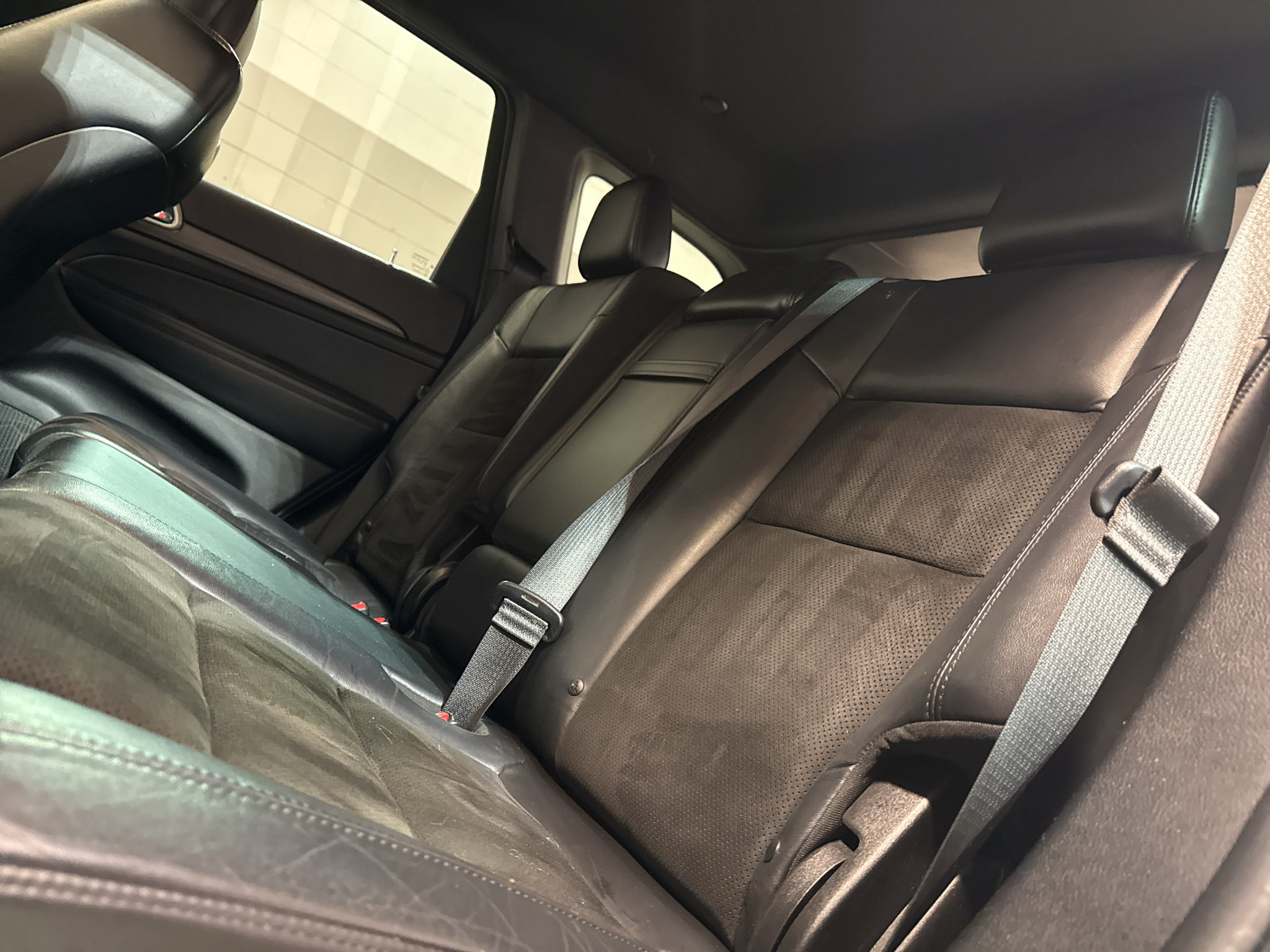 Used 2019 Jeep Grand Cherokee Altitude AWD/4WD image 31