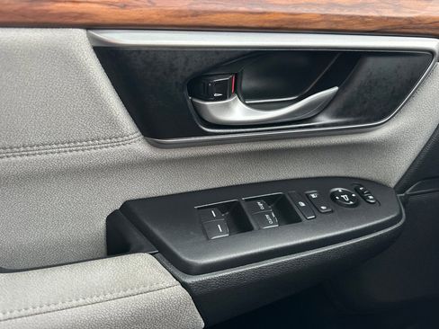 Used 2021 Honda CR-V EX image 11