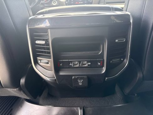Used 2019 RAM 1500 Laramie RWD image 13