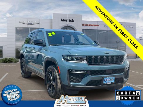 Used 2026 Jeep Grand Cherokee Limited w/ Limited Altitude Package AWD/4WD image 1